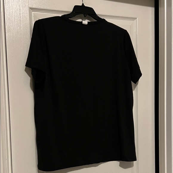 Black T-Shirt with Paws Pink Heart Design - Picture 5 of 5